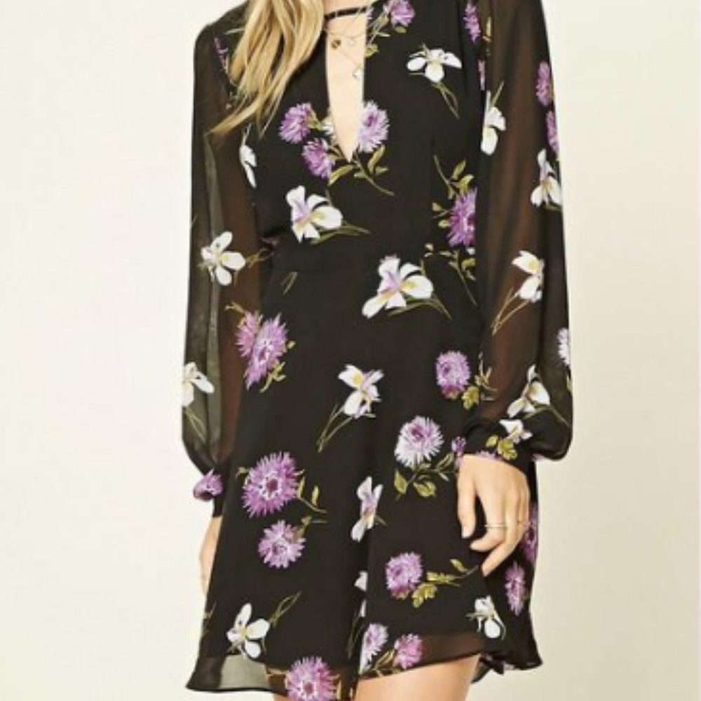 Forever21 Contemporary Floral Mini Dress Medium